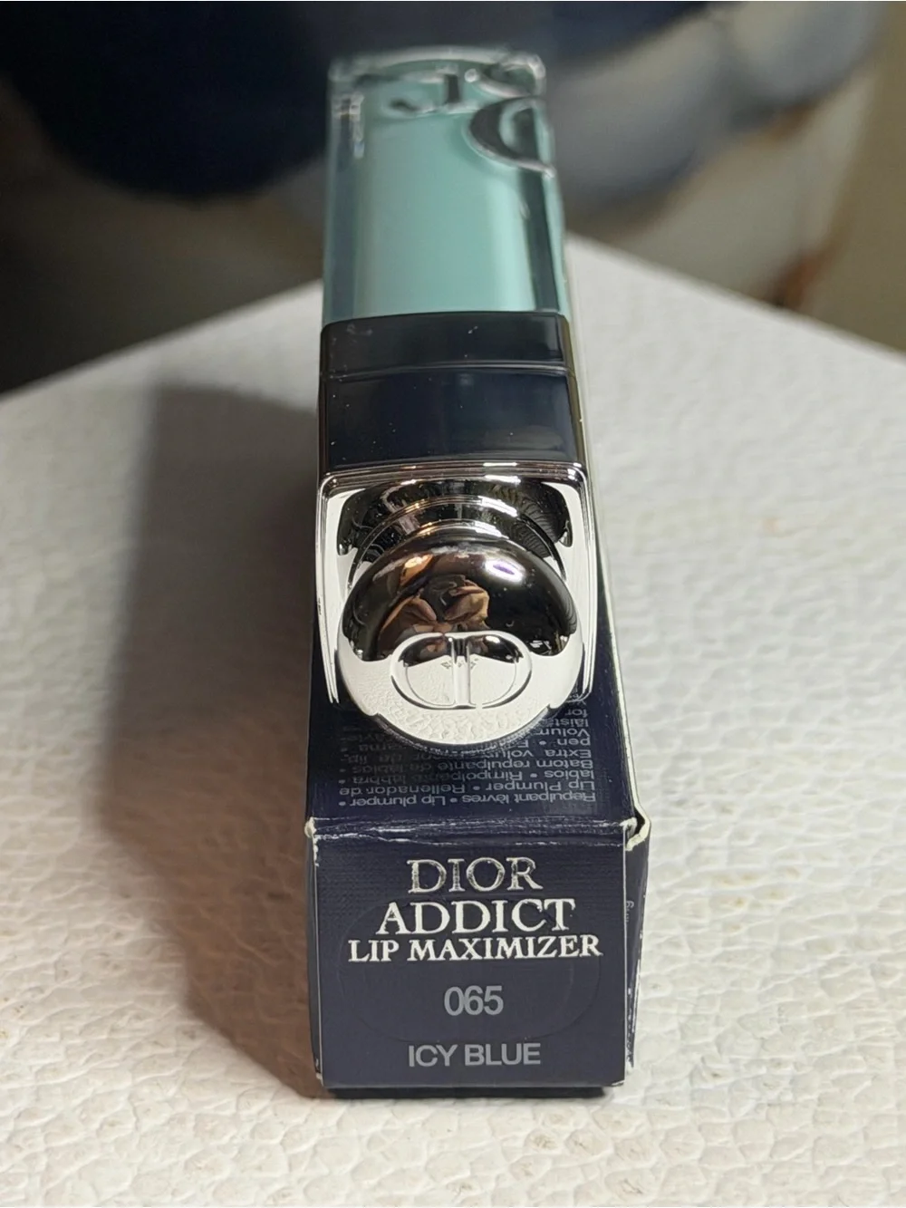 Dior Lip Maximizer Gloss — 065 Icy Blue - Picture 4 of 5